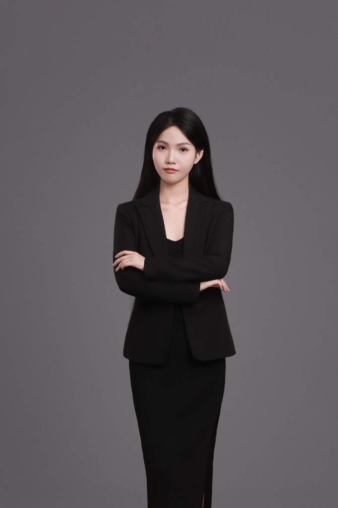 左成凤 · CCO